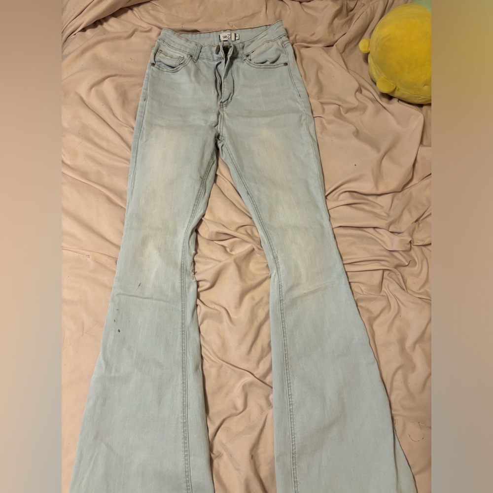 Teens jeans - rule 21
